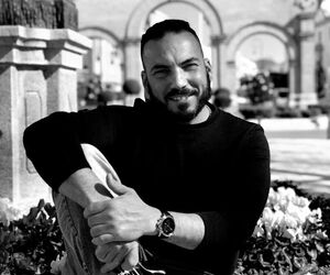 Francis  Espa
