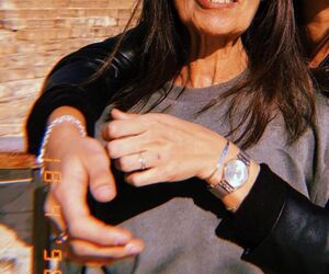 pilar b