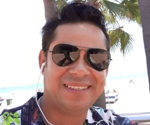 Carlos