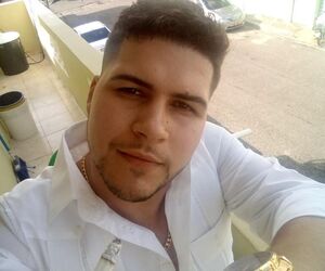 Adri?n