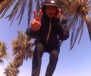 Chris24