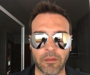 Manuel