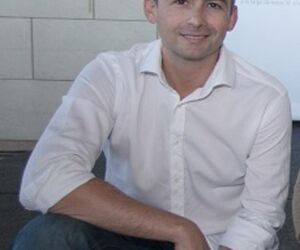 Victor
